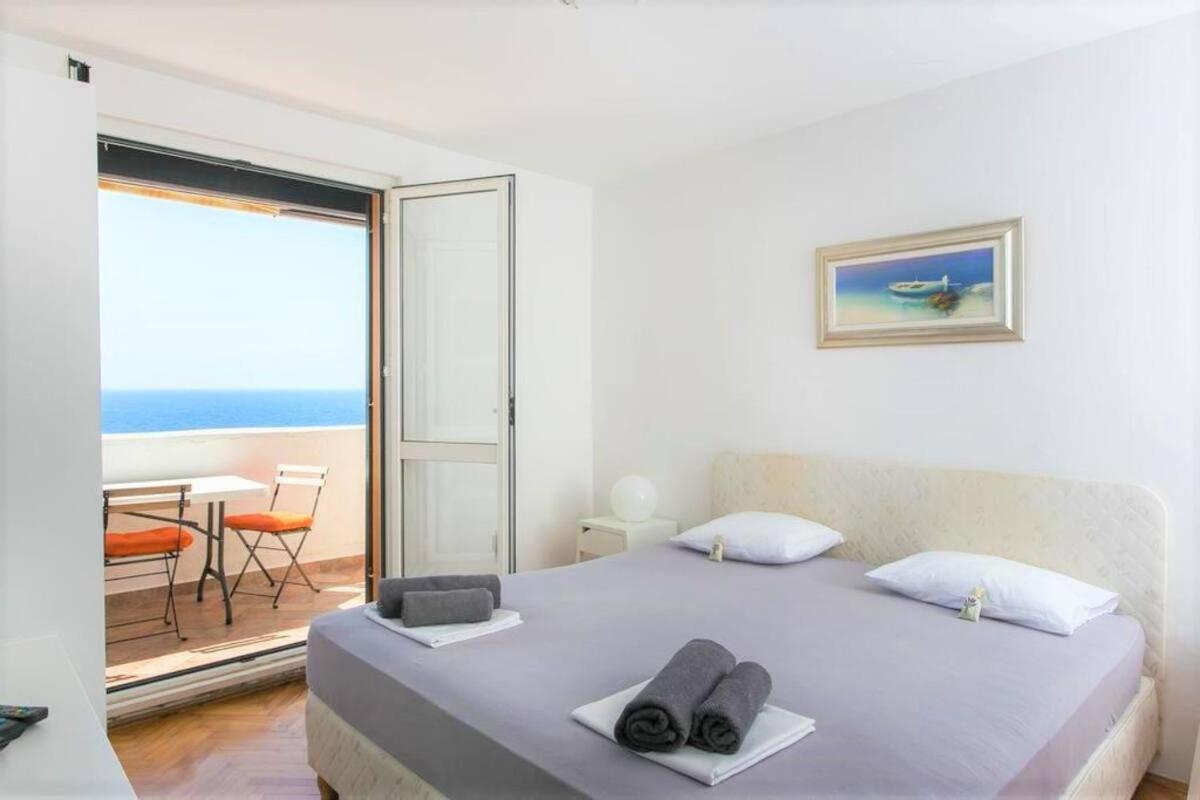 Apartment Blue View